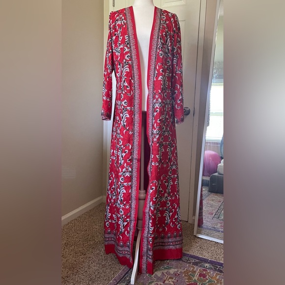 Long Red Robe - Picture 2 of 5